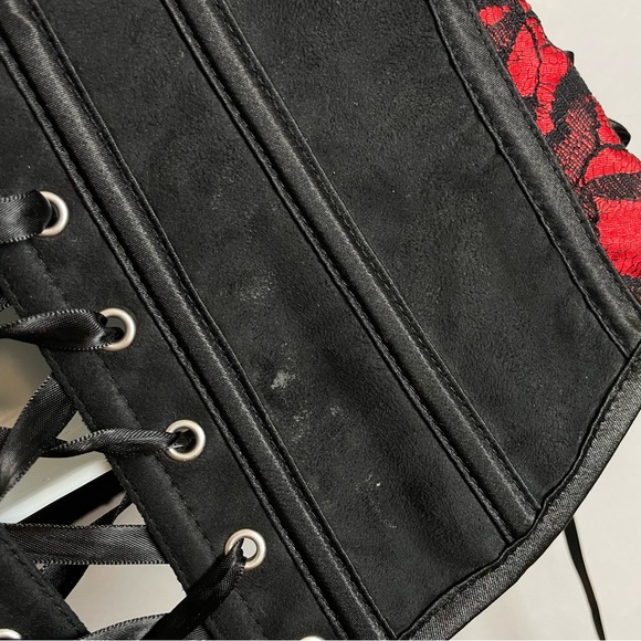 Velvet Kitten Corset Top Lace Up Black Red Halter Neck Tie Boning - Picture 7 of 13